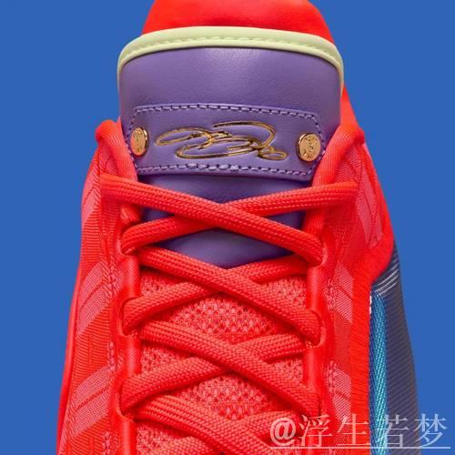 圣诞赛场风云再现!Lebron23圣诞特别配色官图曝光,月底发售 圣诞赛场风云再现!Lebron23圣诞特别配色官图曝光,月底发售